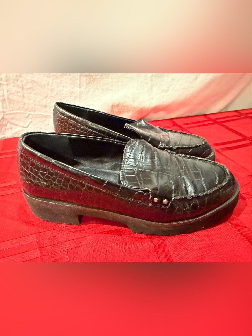 Women's Black Croc-Embossed Slip-On Loafers